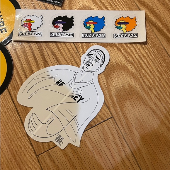 Supreme Sticker Set - Picture 4 of 4